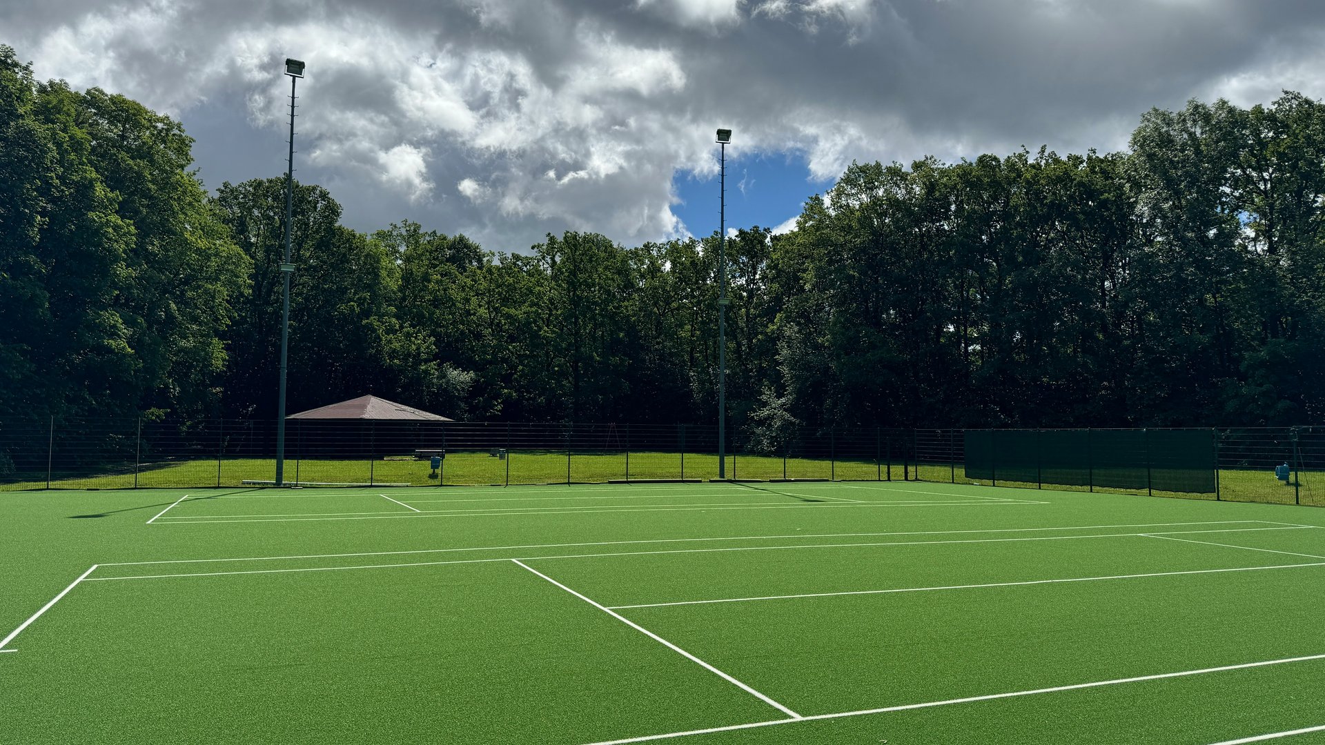 Tennisplätze des TC Brühl im Rennerswald